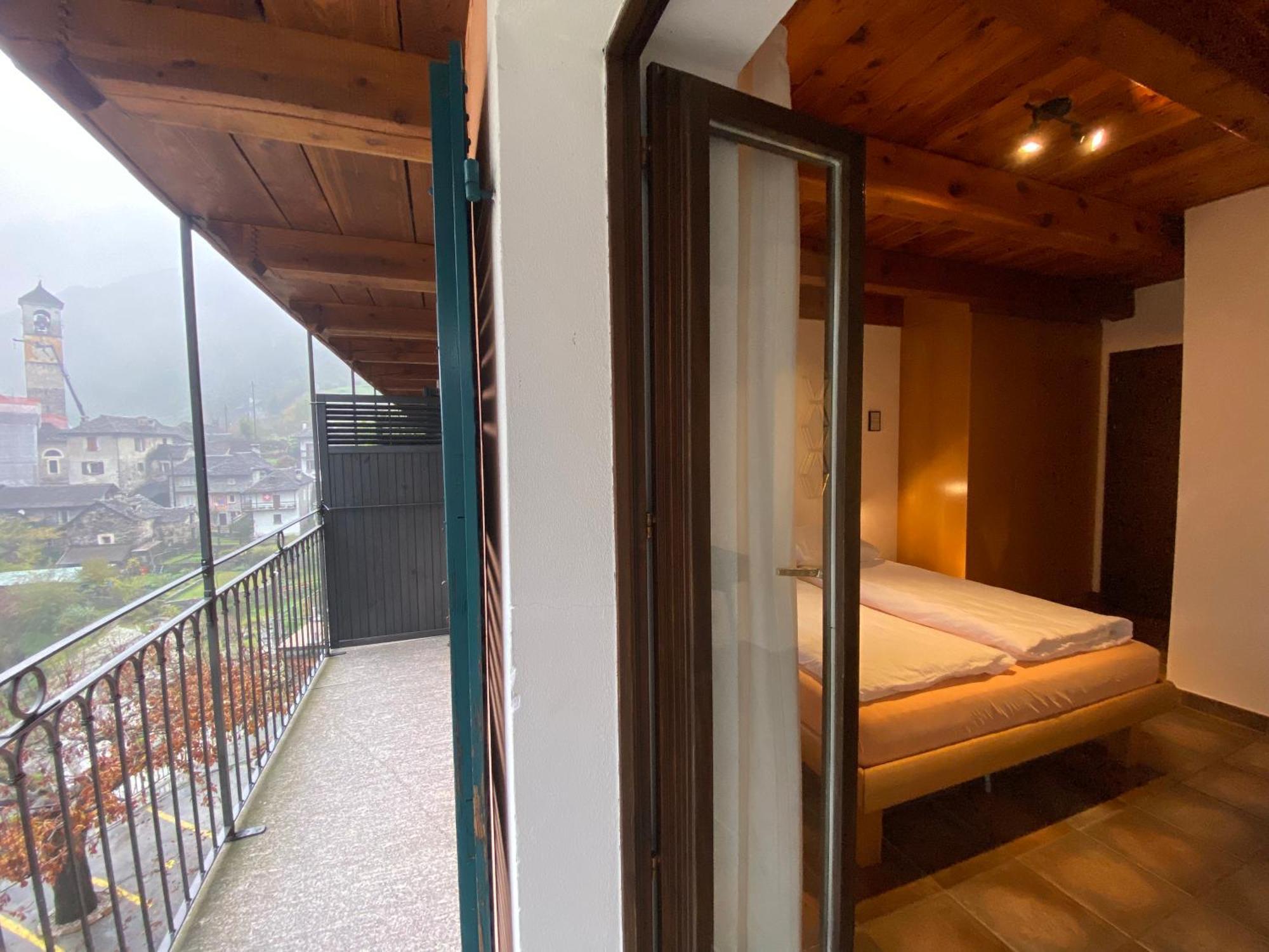 Hotel Osteria Vittoria Lavertezzo Zewnętrze zdjęcie